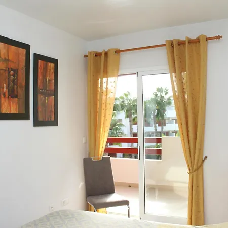 Inviting 2 Bedroom אליקאנטה