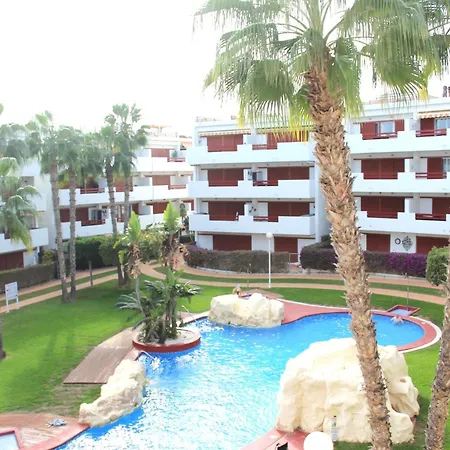 Inviting 2 Bedroom אליקאנטה